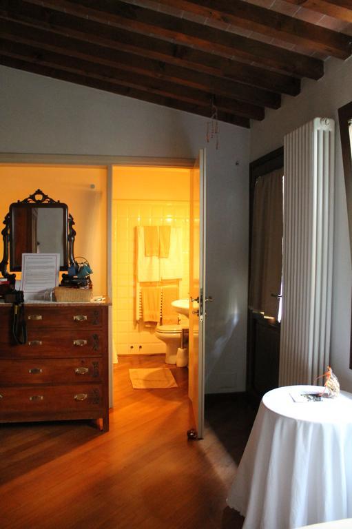 La Casa Di Scarlett Bed & Breakfast Florence Room photo