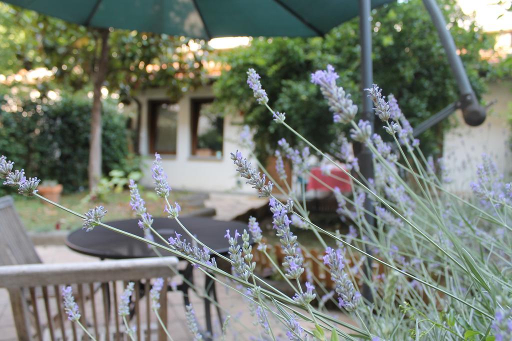 La Casa Di Scarlett Bed & Breakfast Florence Exterior photo